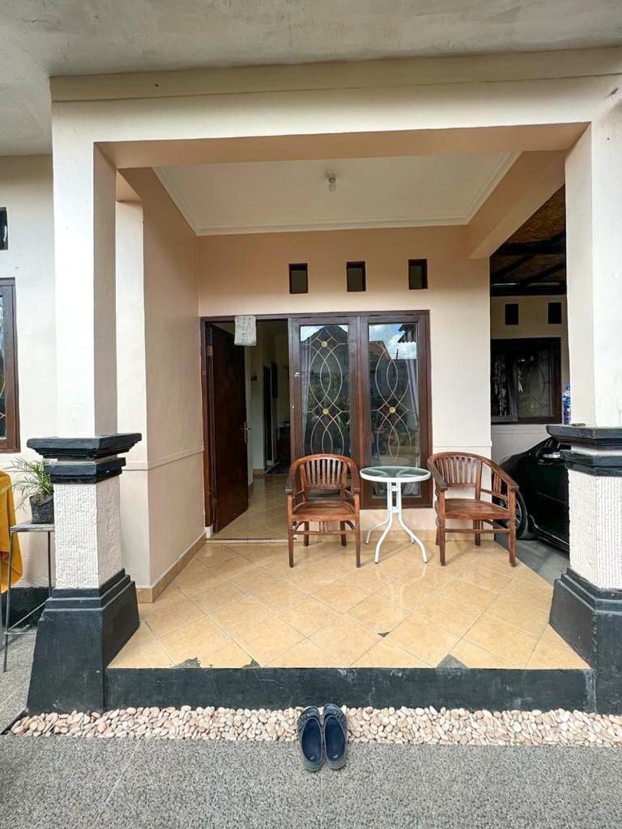 Kadek Jingga House - 3 Bedroom By Bijak Ungasan Eksteriør billede