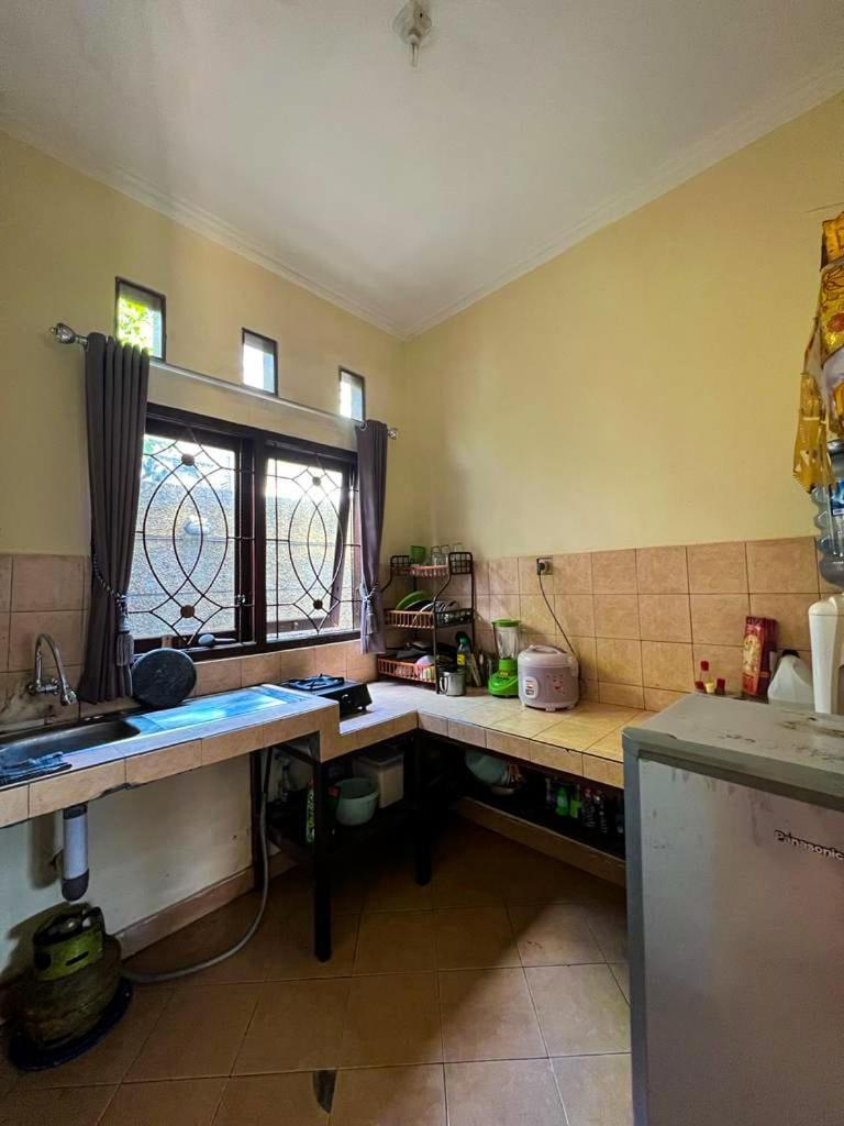 Kadek Jingga House - 3 Bedroom By Bijak Ungasan Eksteriør billede